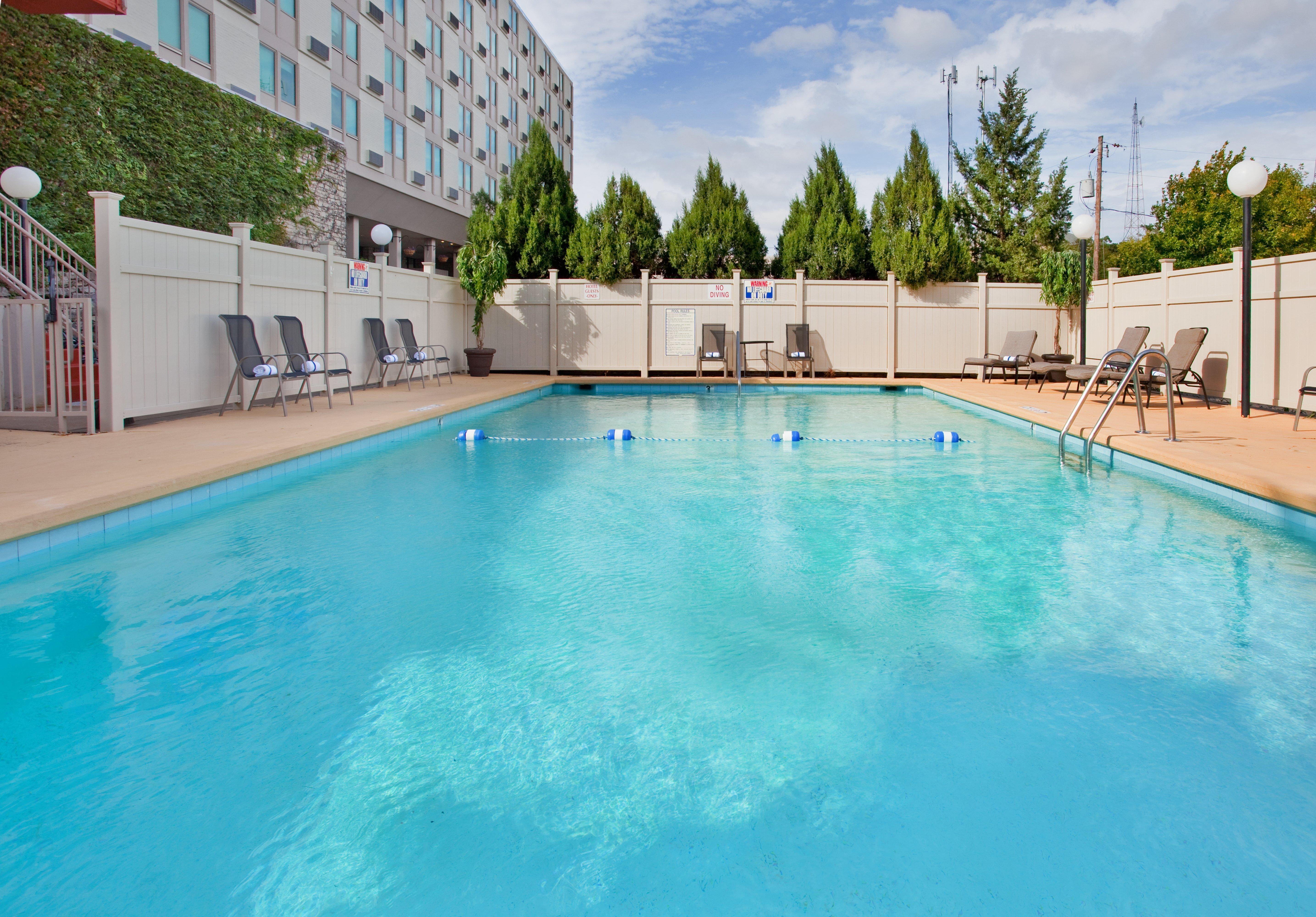 Holiday Inn At The Campus By Ihg Манхэттен Экстерьер фото